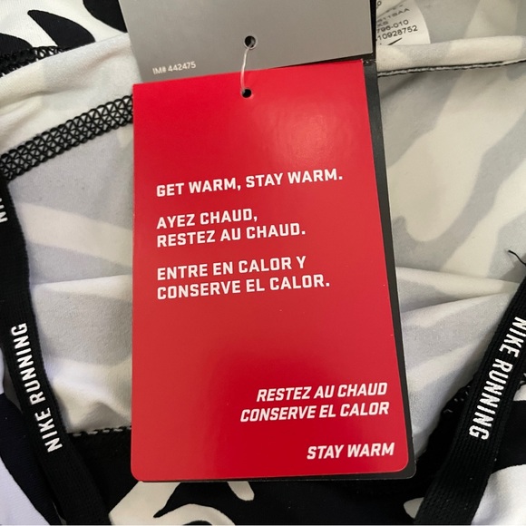 NWT Woman’s NIKE TIGHT FIT Capri Running Leggings XS Black & White Athletic Wear - Picture 9 of 14